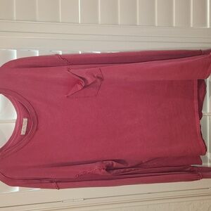 Free People, Size Medium (Oversized) Distressed T-Shirt, Fuschia Pink